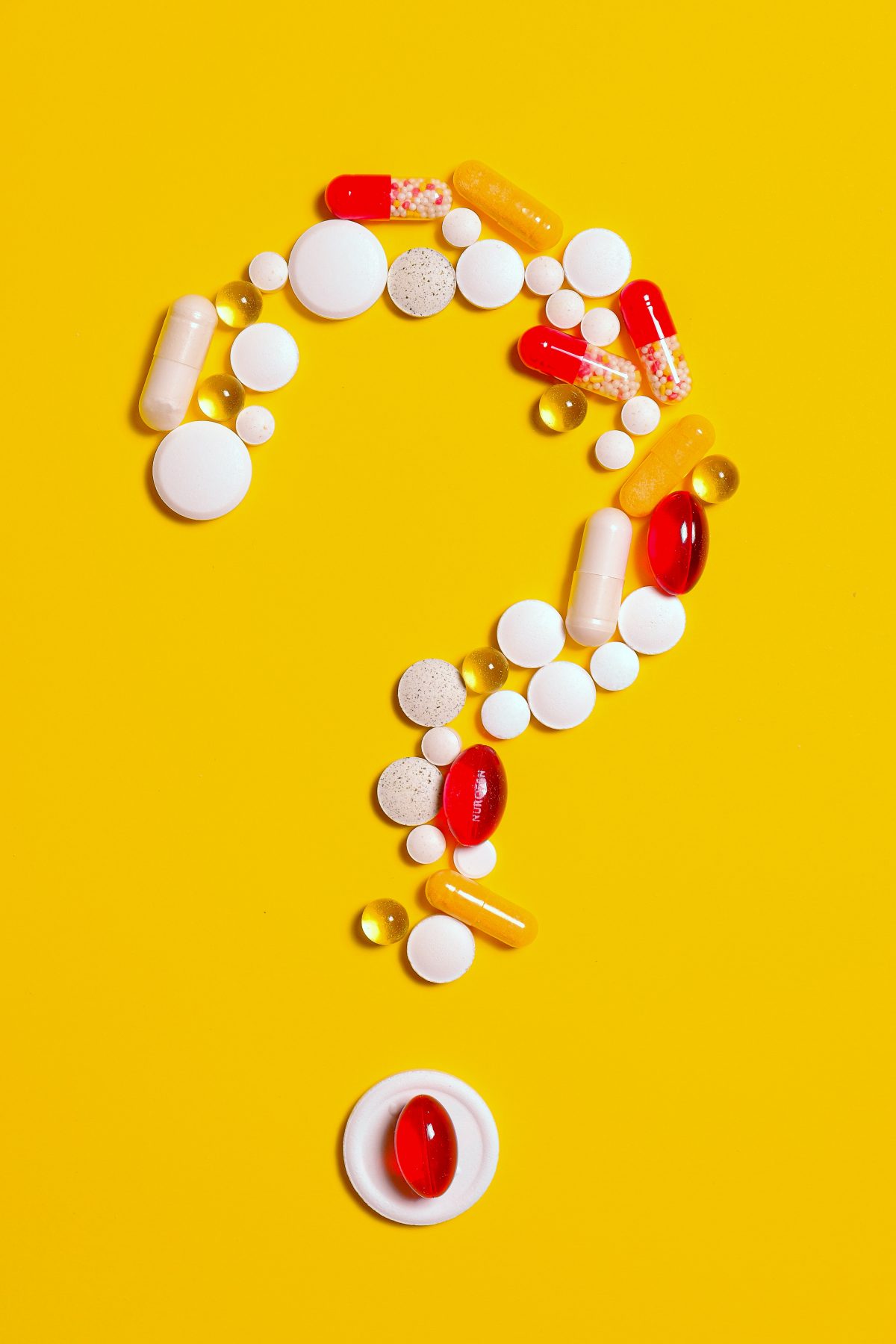 Do Vitamins Cause Bloating in a Weight Loss Plan?